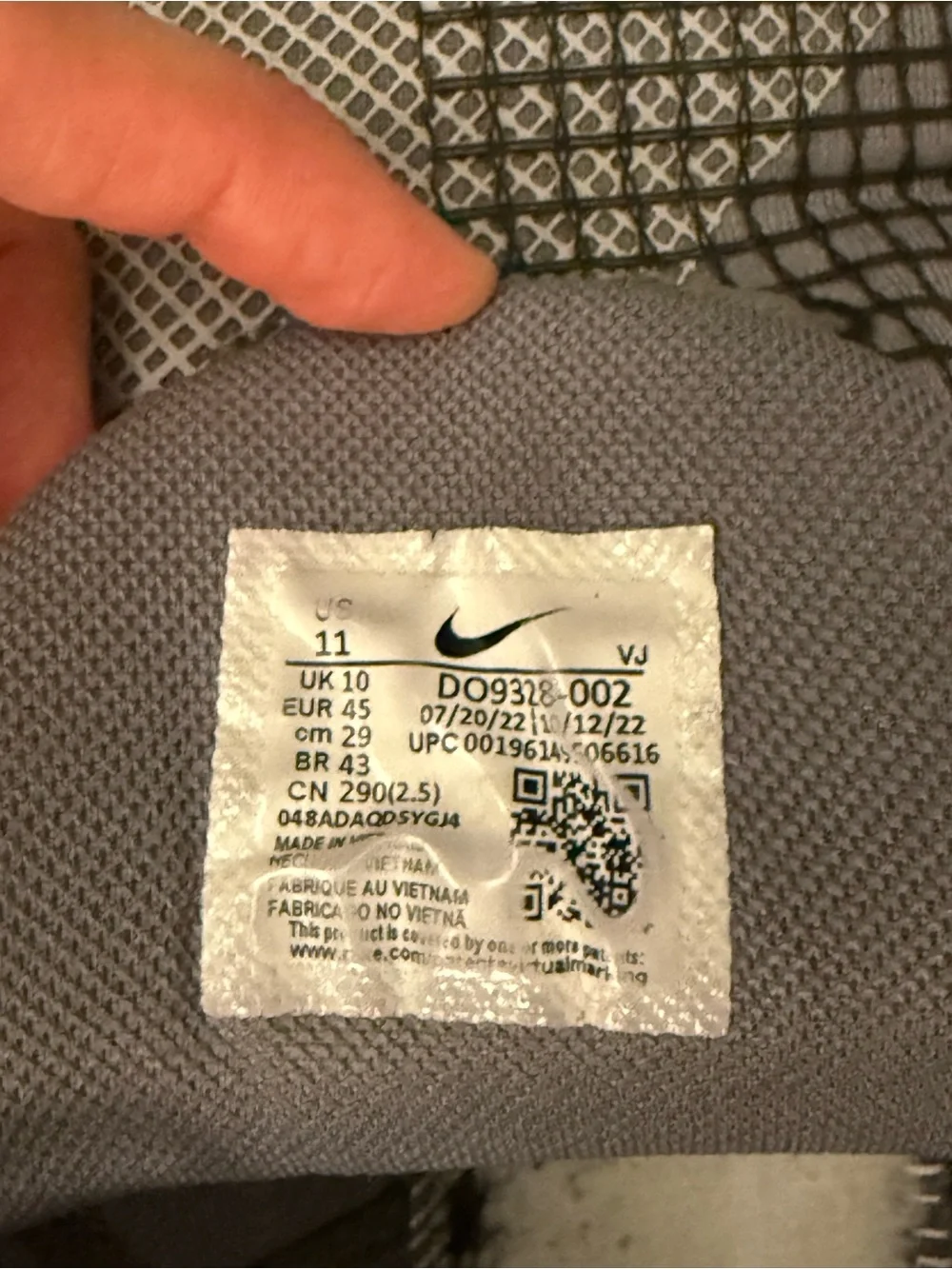 Nike Gray Athletic Training Shoes with Gum Outsole